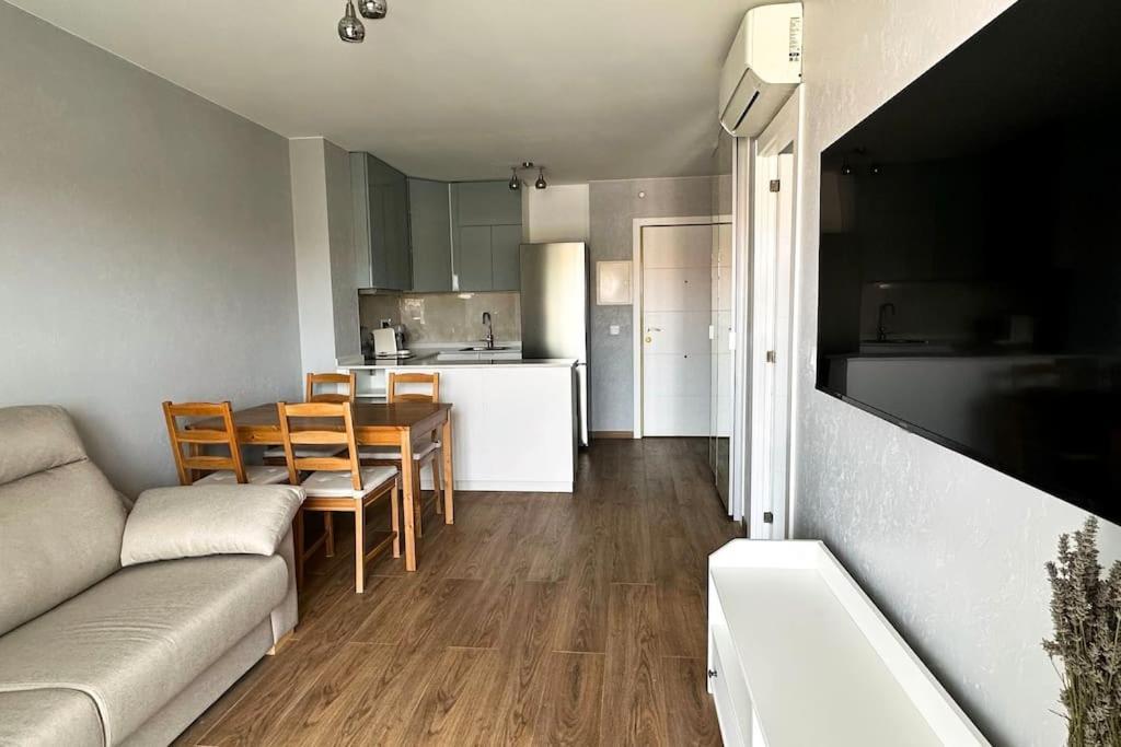 Apartamento Acogedor , Blanes Bagian luar foto